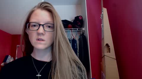 AngelicAngel online show from September 2025 06:31:02 PM