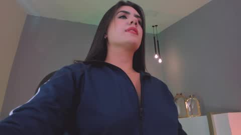 Snapshot of angelicavega_ chatting on May 2026 01:56:01 AM Angelica Vega online show from May 2026 01:56:01 AM