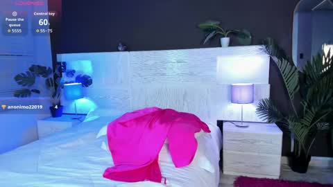 Snapshot of angelina_hilton chatting on May 2026 12:02:01 PM angelina_hilton online show from May 2026 12:02:01 PM