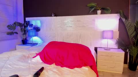 Snapshot of angelina_hilton chatting on May 2026 01:29:02 PM angelina_hilton online show from May 2026 01:29:02 PM