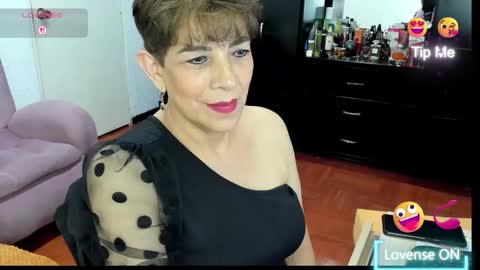 Angelina online show from November 2025 09:14:01 PM