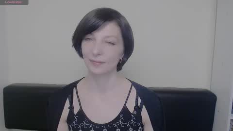 Angelina online show from February 2025 12:11:01 PM