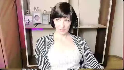 Snapshot of angelinalov_ chatting on June 2026 07:51:02 AM Angelina online show from June 2026 07:51:02 AM