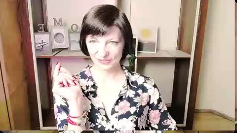 Snapshot of angelinalov_ chatting on June 2026 09:35:02 AM Angelina online show from June 2026 09:35:02 AM