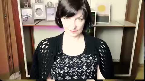 Snapshot of angelinalov_ chatting on July 2026 06:37:02 AM Angelina online show from July 2026 06:37:02 AM