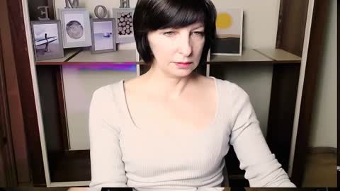 Snapshot of angelinalov_ chatting on July 2026 10:50:01 AM Angelina online show from July 2026 10:50:01 AM