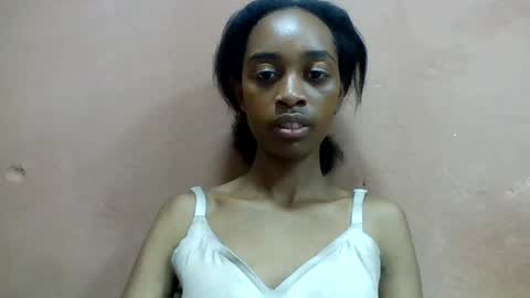 Snapshot of angeline221173 chatting on July 2026 07:54:01 PM angeline221173 online show from July 2026 07:54:01 PM