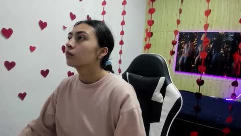 Snapshot of angell_cooper8 chatting on February 2026 12:45:01 PM Angell cooper8 online show from February 2026 12:45:01 PM