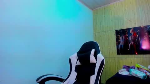 Snapshot of angell_cooper8 chatting on July 2026 12:19:01 PM Angell cooper8 online show from July 2026 12:19:01 PM