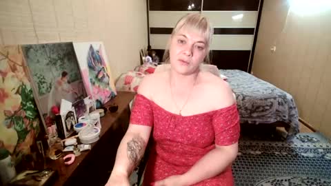 Snapshot of angelleah chatting on June 2026 03:16:01 PM angelleah online show from June 2026 03:16:01 PM