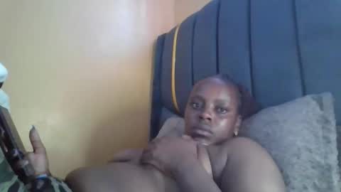 Niah online show from January 2026 04:06:02 AM