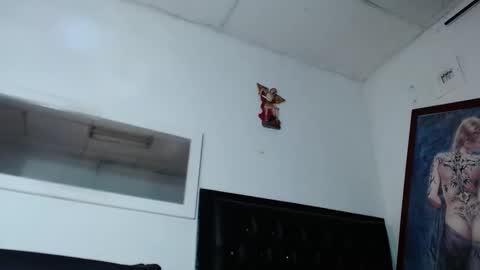 angelo online show from September 2025 07:02:02 PM