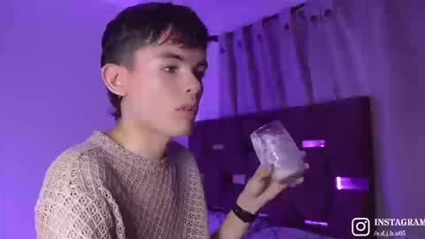 Angelo I work from home this is my room  online show from September 2025 04:12:02 AM