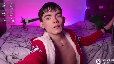 Angelo I work from home this is my room  online show from October 2025 06:58:02 AM