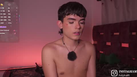 Angelo I work from home this is my room  online show from November 2025 05:09:02 AM