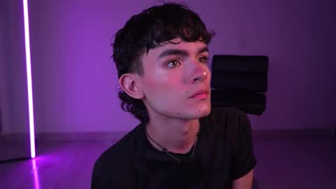 Angelo I work from home this is my room  online show from February 2026 12:52:02 AM