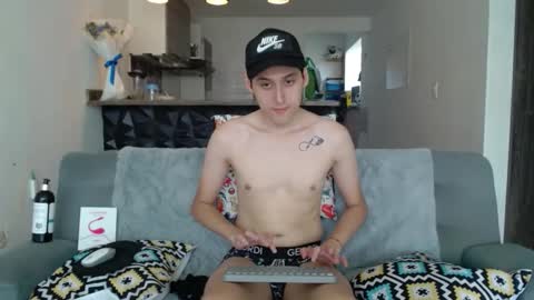 Snapshot of angelogalvani chatting on May 2026 07:11:02 PM AngeloGalvani online show from May 2026 07:11:02 PM