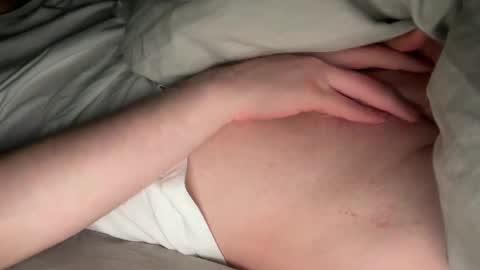 Snapshot of angelow2000 chatting on February 2025 04:04:01 AM Angelow online show from February 2025 04:04:01 AM