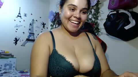 Snapshot of angelsexhotlatin chatting on December 2024 01:39:01 AM angelsexhotlatin online show from December 2024 01:39:01 AM