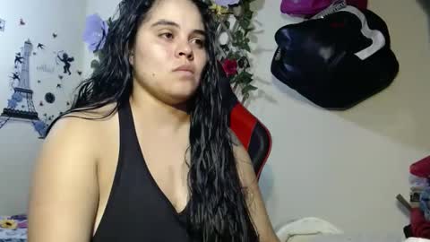 Snapshot of angelsexhotlatin chatting on January 2025 02:40:02 AM angelsexhotlatin online show from January 2025 02:40:02 AM