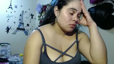 Snapshot of angelsexhotlatin chatting on March 2025 01:09:01 AM angelsexhotlatin online show from March 2025 01:09:01 AM