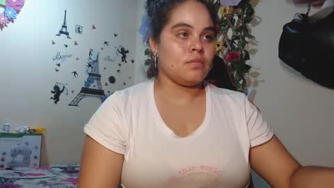Snapshot of angelsexhotlatin chatting on September 2025 03:44:01 AM angelsexhotlatin online show from September 2025 03:44:01 AM