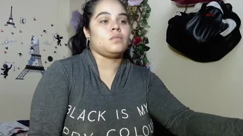Snapshot of angelsexhotlatin chatting on October 2025 04:04:02 PM angelsexhotlatin online show from October 2025 04:04:02 PM