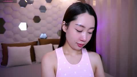 angelshy_ online show from September 2025 05:57:02 AM