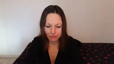 Giulia online show from February 2026 01:43:01 PM