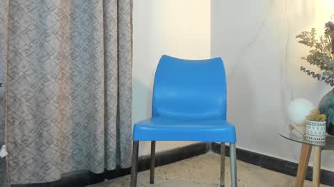 ANGIE online show from January 2025 01:53:01 PM