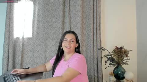 ANGIE online show from September 2025 02:44:01 PM