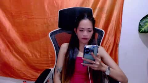 Snapshot of angelyn_slim chatting on July 2026 11:44:01 PM angelyn_slim online show from July 2026 11:44:01 PM