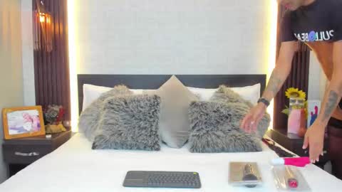  Anghel Stone  online show from February 2026 11:58:02 PM