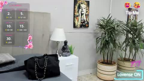 Snapshot of angie_abby chatting on July 2026 03:30:02 AM Angie Abby online show from July 2026 03:30:02 AM