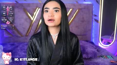 Snapshot of angie_boo_ chatting on October 2025 03:18:02 AM Angie online show from October 2025 03:18:02 AM
