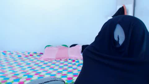 Snapshot of angie_dreamgirl chatting on June 2026 02:53:01 AM IG angie dreamgirl01 online show from June 2026 02:53:01 AM