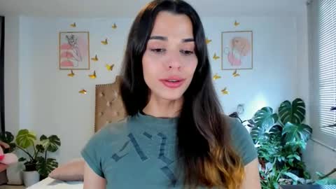 Anabella online show from April 2026 08:44:01 PM