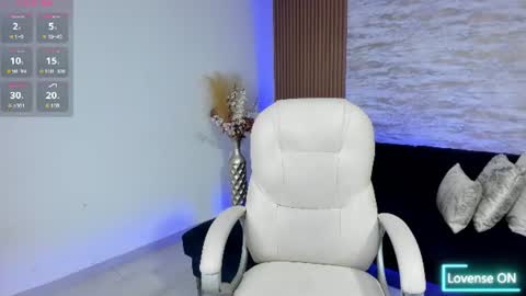 angie_smith_x online show from June 2026 11:12:02 AM