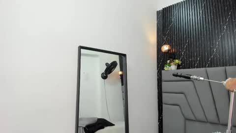 A N G I E.  online show from April 2026 08:42:02 PM