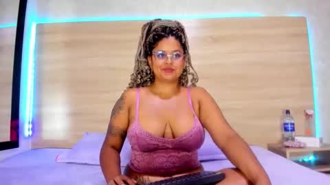 Snapshot of angiekatrinacm101 chatting on February 2026 11:40:01 AM angiekatrinacm101 online show from February 2026 11:40:01 AM