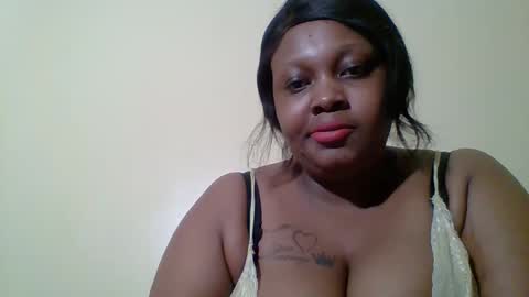 Angie online show from October 2025 09:38:02 PM