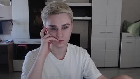 vodka online show from March 2025 10:48:01 AM