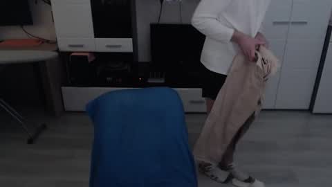 vodka online show from October 2025 06:08:02 AM