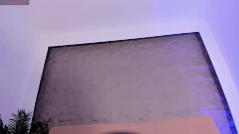 angy_avila online show from October 2025 11:49:02 AM