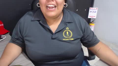 Snapshot of angy_ro12 chatting on April 2026 09:04:01 PM angy online show from April 2026 09:04:01 PM