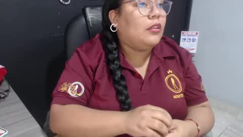 Snapshot of angy_ro12 chatting on May 2026 12:10:01 PM angy online show from May 2026 12:10:01 PM