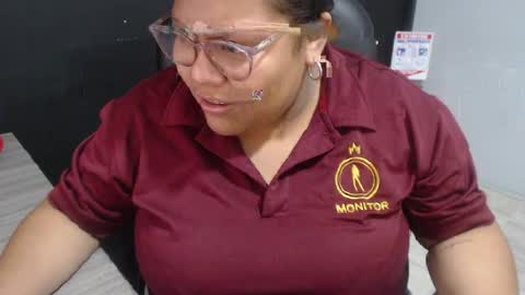 Snapshot of angy_ro12 chatting on May 2026 09:34:02 PM angy online show from May 2026 09:34:02 PM