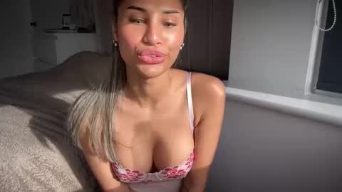 anisha online show from February 2026 10:56:02 AM