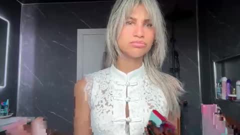 anisha online show from April 2026 10:38:01 AM