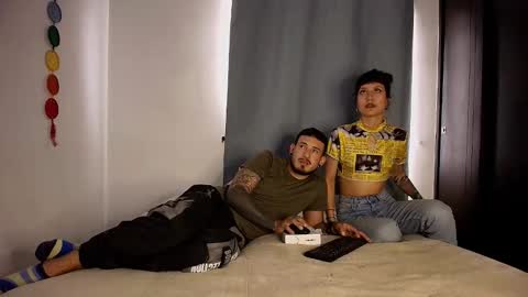 Anika And Lowen Your Thumbs Up Are Super Important For Us  online show from September 2025 03:59:01 PM